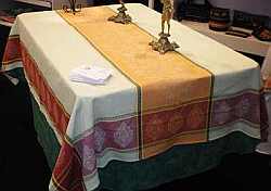 Jacquard Tischdecke Caprice tilleul